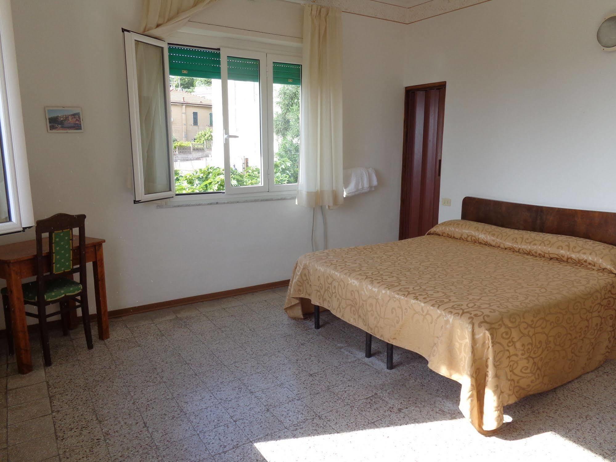 Albergo Delle Ondine تيلارو المظهر الخارجي الصورة